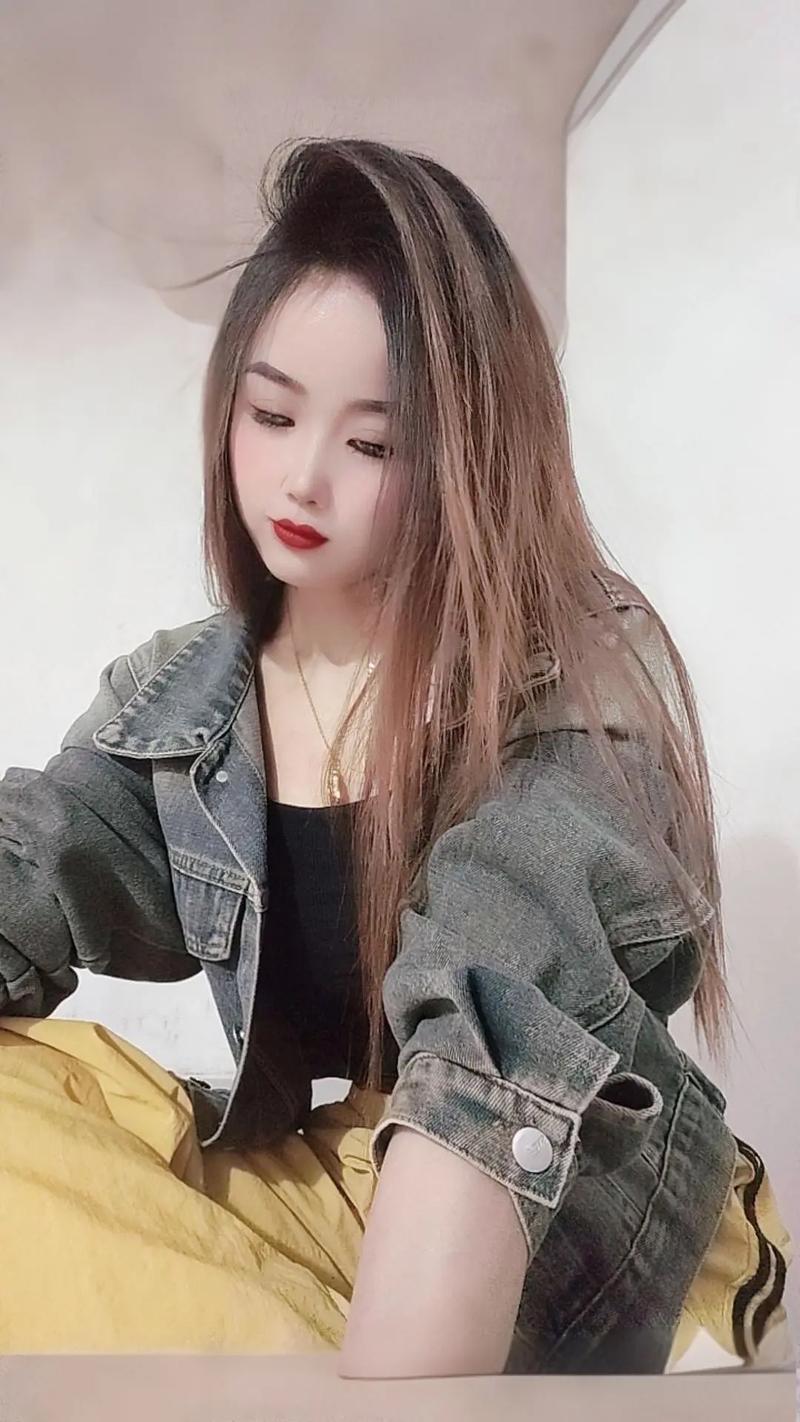 2025年上饶市搭桥连冠烤瓷牙价格表2025升级啦 上饶市搭桥连冠烤瓷牙费用一般会很贵吗 2025年上饶市搭桥连冠烤瓷牙价格表2025升级啦 上饶市搭桥连冠烤瓷牙费用一般会很贵吗