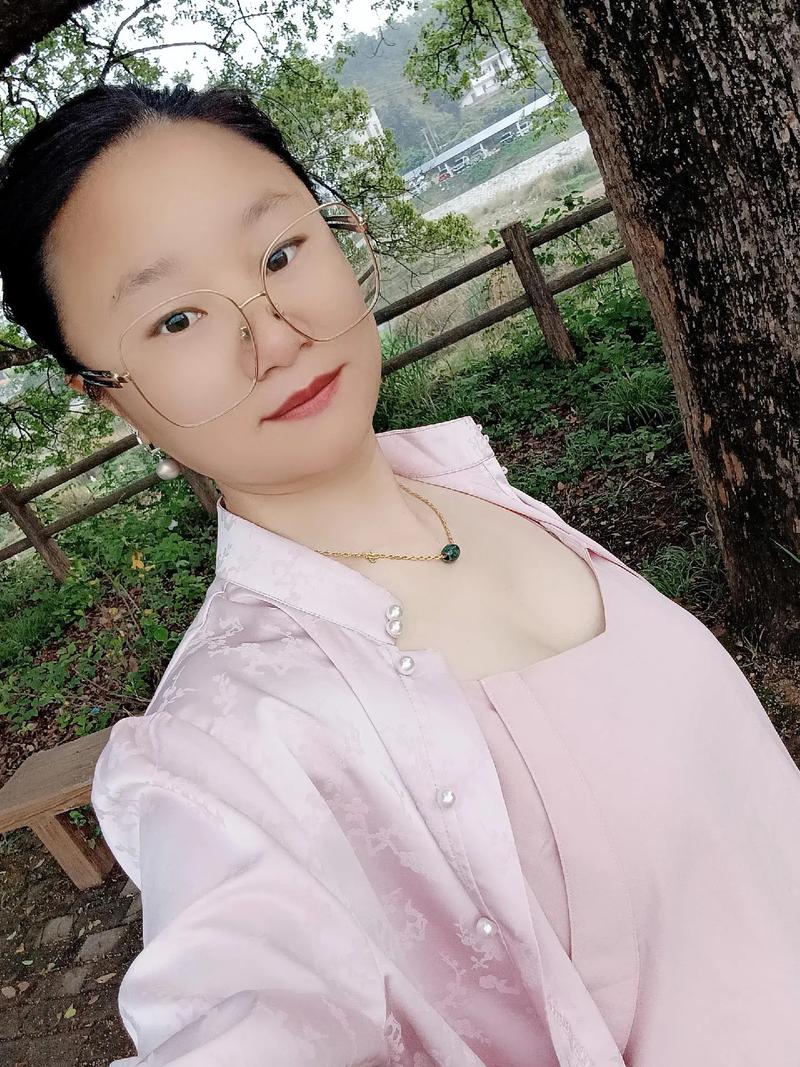 武汉市自体耳软骨隆鼻梁医生排行榜前十佳均是实力派 武汉市自体耳软骨隆鼻梁整形医生 武汉市自体耳软骨隆鼻梁医生排行榜前十佳均是实力派 武汉市自体耳软骨隆鼻梁整形医生