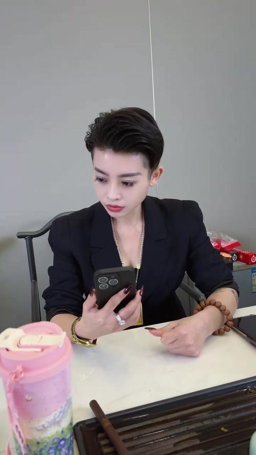 榆林市蜜蜡脱毛医生上榜名单top10均是实力派 贺雪医生霸榜前3 榆林市蜜蜡脱毛医生上榜名单top10均是实力派 贺雪医生霸榜前3