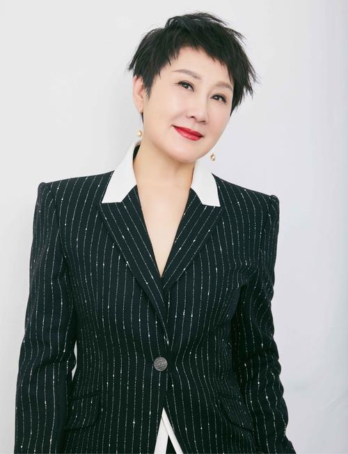 甘肃华美医疗整形美容医院 酒泉瑞康医学美容门诊部各方技术和审美在线PK 甘肃华美医疗整形美容医院 酒泉瑞康医学美容门诊部各方技术和审美在线PK